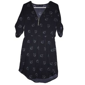 NWOT Iris Umbrella Print Black and White Zip Dress